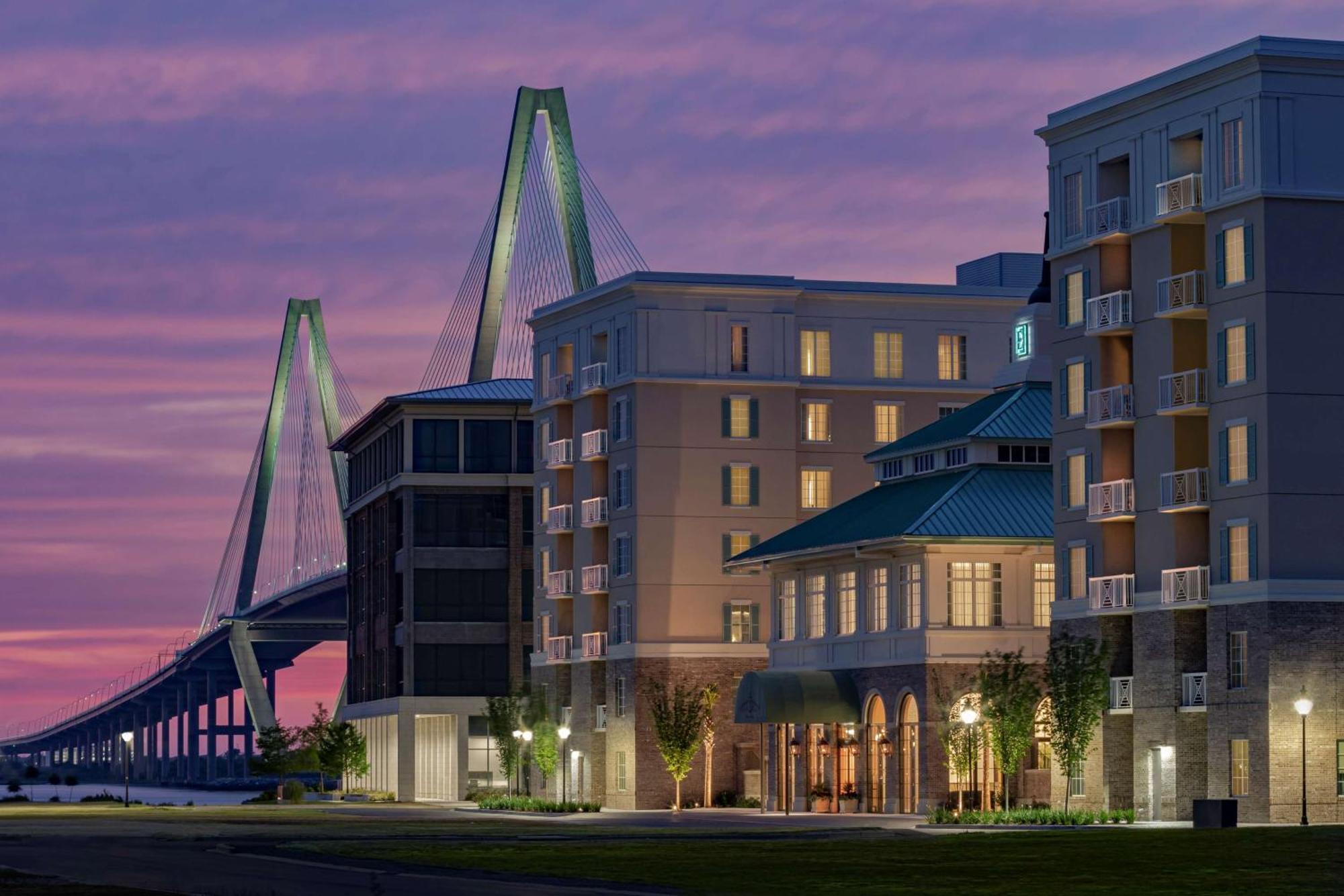 Embassy Suites By Hilton Charleston Harbor Mt. Pleasant Mount Pleasant Exterior foto
