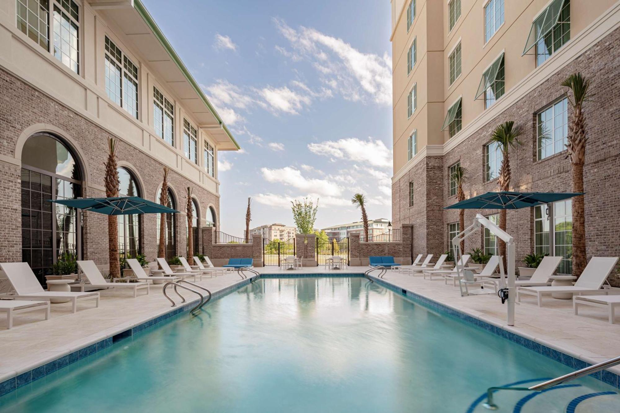 Embassy Suites By Hilton Charleston Harbor Mt. Pleasant Mount Pleasant Exterior foto